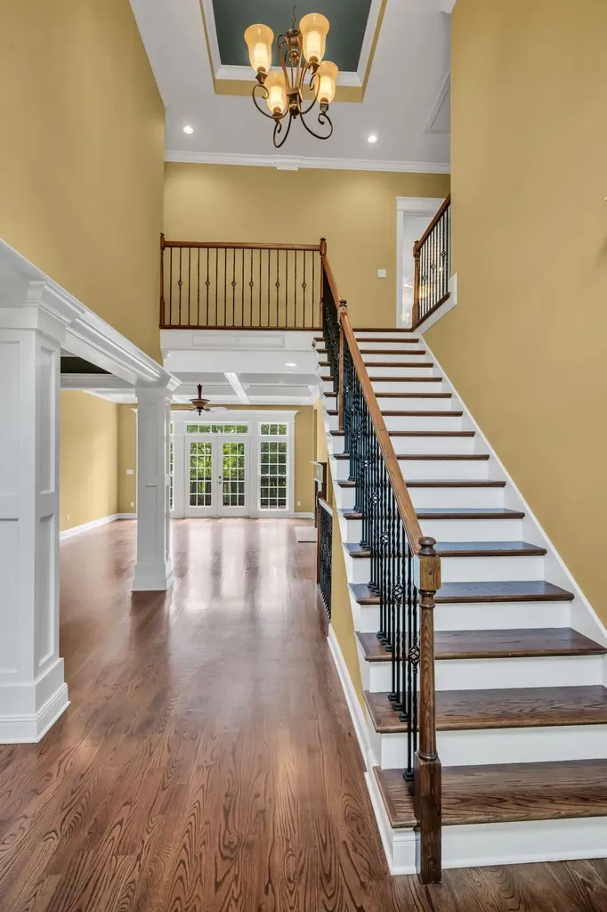 1032 Dogwood Lane Burns TN 37029