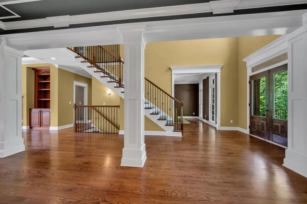 1032 Dogwood Lane Burns TN 37029