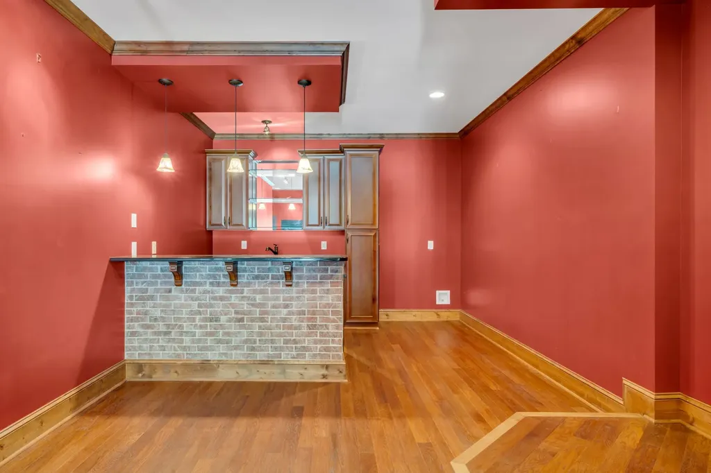 1032 Dogwood Lane Burns TN 37029