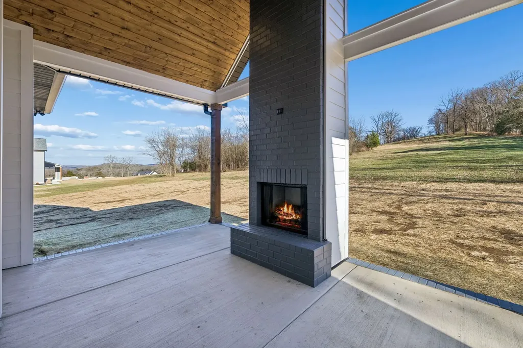 13821 Cainsville Road Lebanon TN 37090