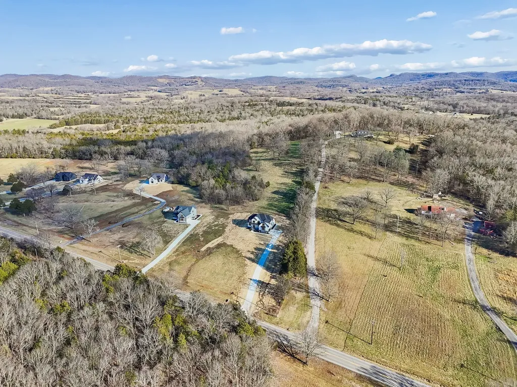 13821 Cainsville Road Lebanon TN 37090