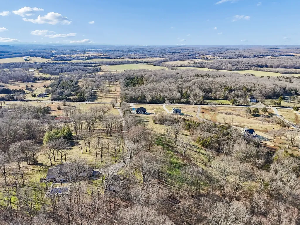 13821 Cainsville Road Lebanon TN 37090