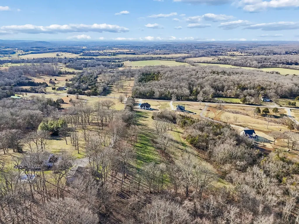 13821 Cainsville Road Lebanon TN 37090