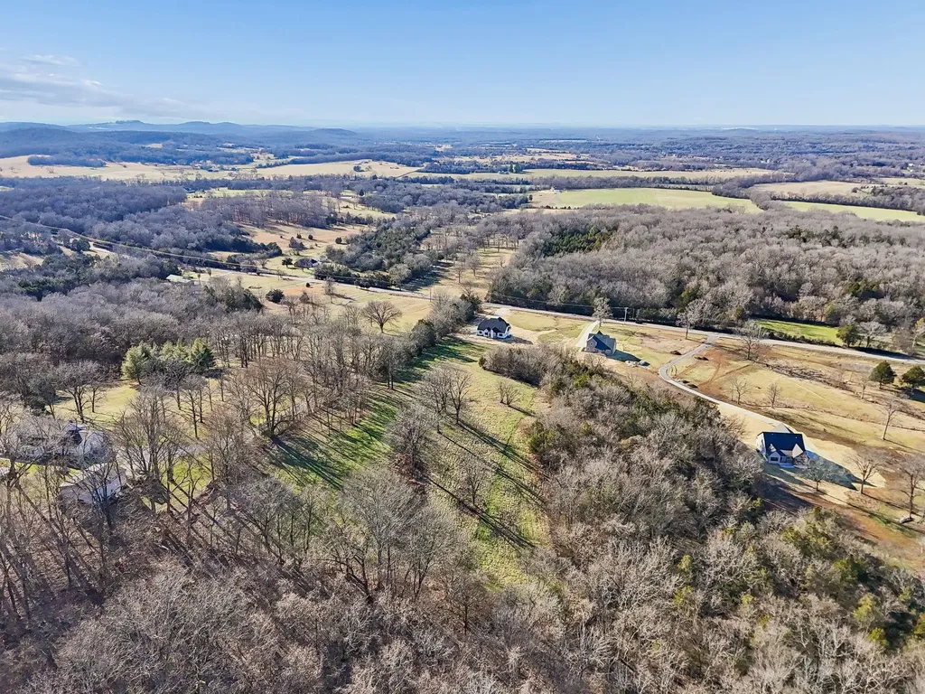 13821 Cainsville Road Lebanon TN 37090