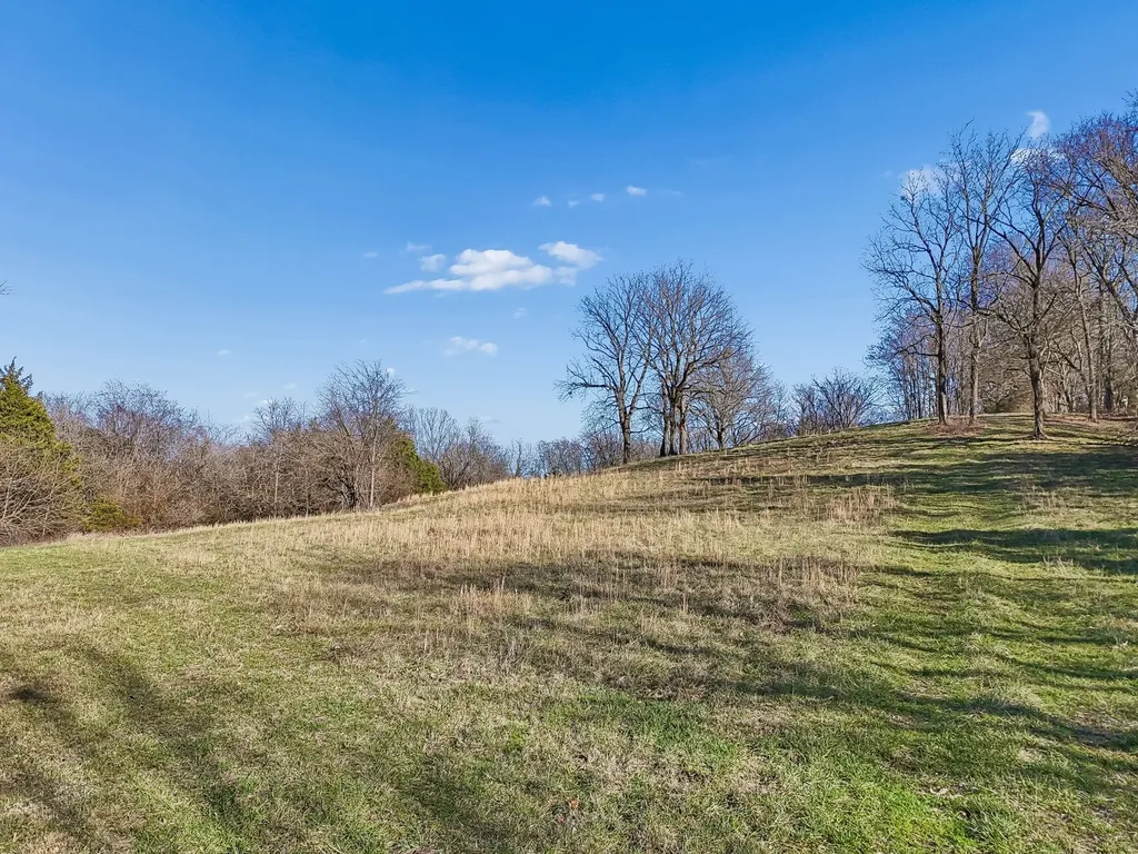 13821 Cainsville Road Lebanon TN 37090