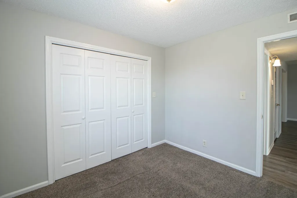 145 Darlene Drive #E Clarksville TN 37043