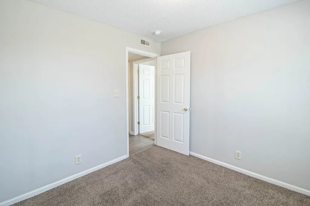 145 Darlene Drive #E Clarksville TN 37043