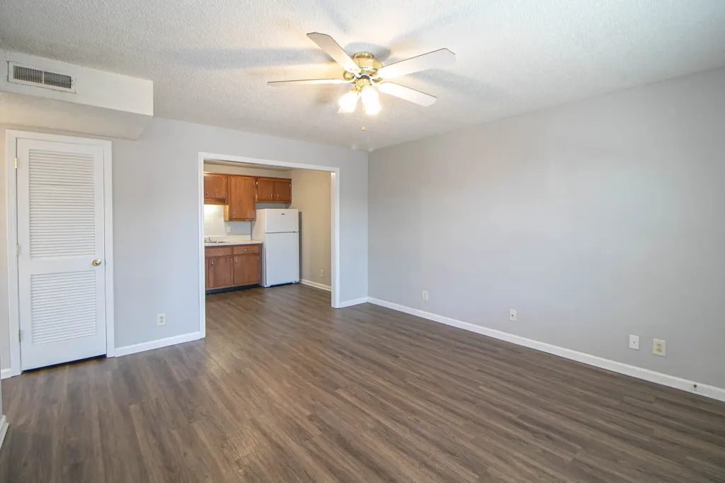 145 Darlene Drive #E Clarksville TN 37043