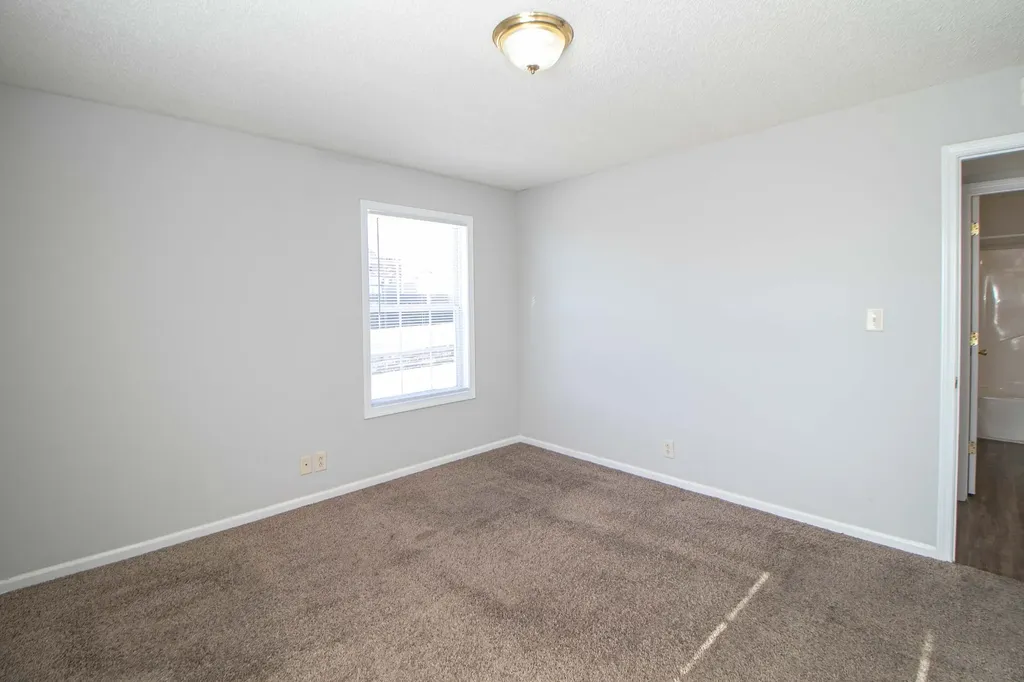 145 Darlene Drive #E Clarksville TN 37043