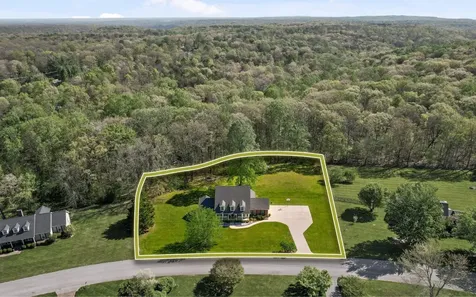 4832 Rolling Meadows Lane Signal Mountain TN 37377