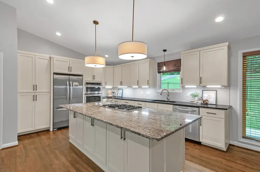 133 Featherstone Drive Franklin TN 37069