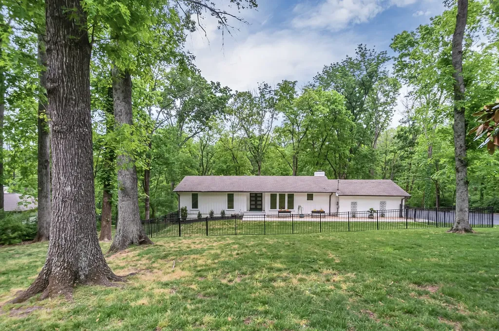 133 Featherstone Drive Franklin TN 37069