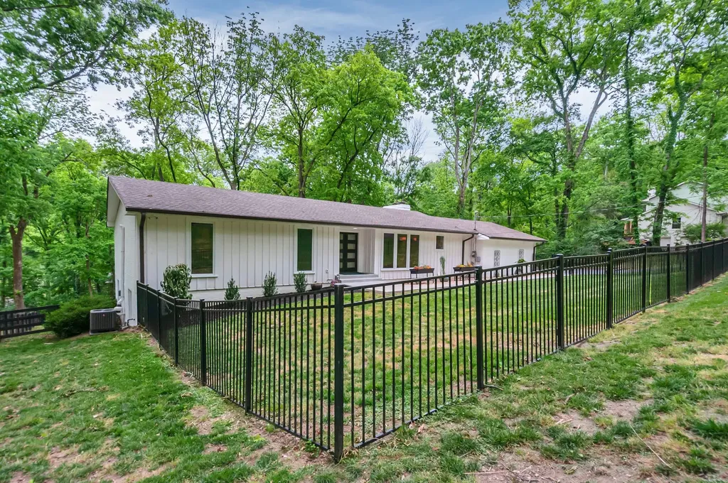 133 Featherstone Drive Franklin TN 37069