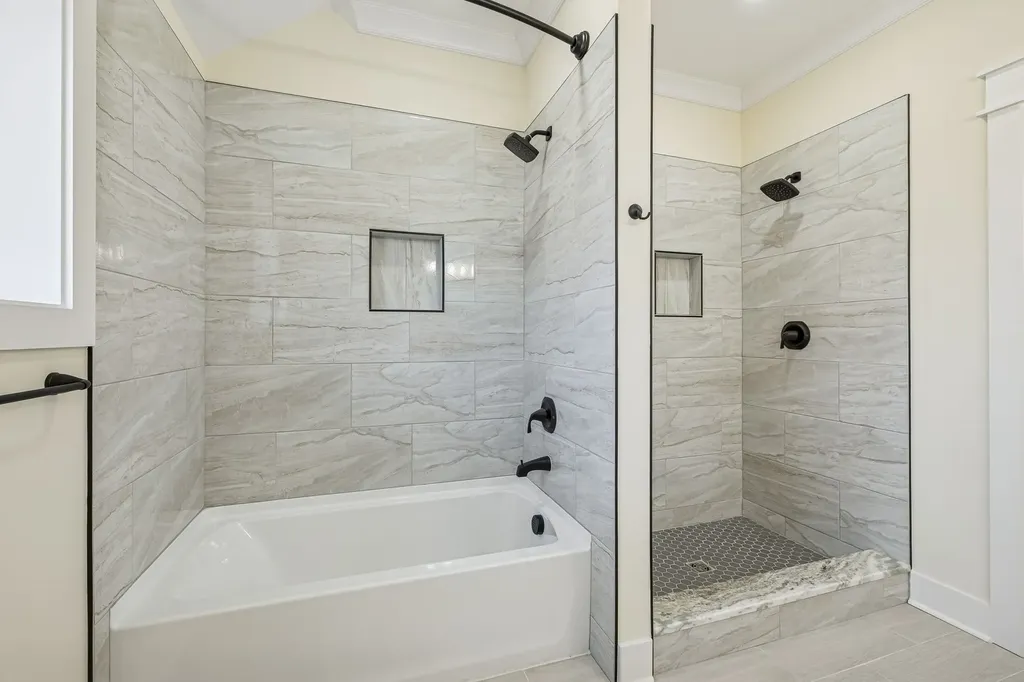 1054 Nichols Cir, E Gallatin TN 37066