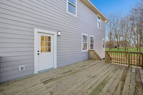 1054 Nichols Cir, E Gallatin TN 37066