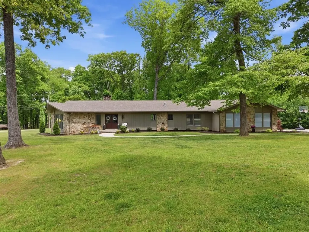 1123 Skyline Drive Sparta TN 38583