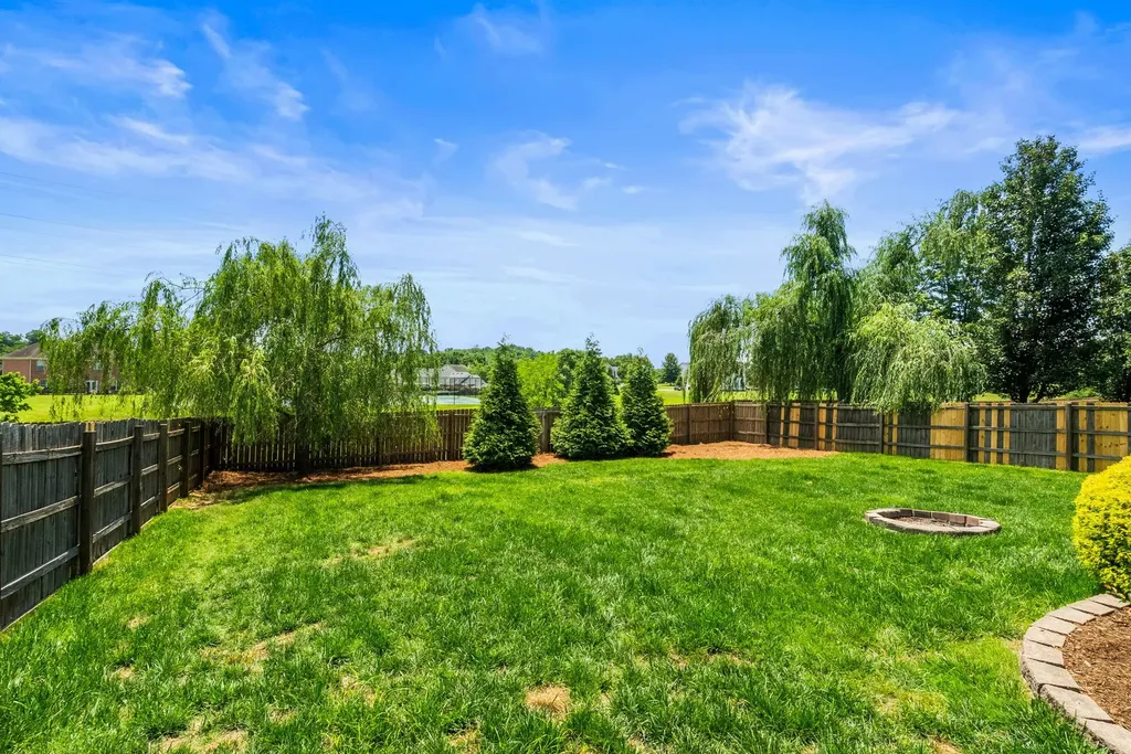 107 Brant Lane Hendersonville TN 37075