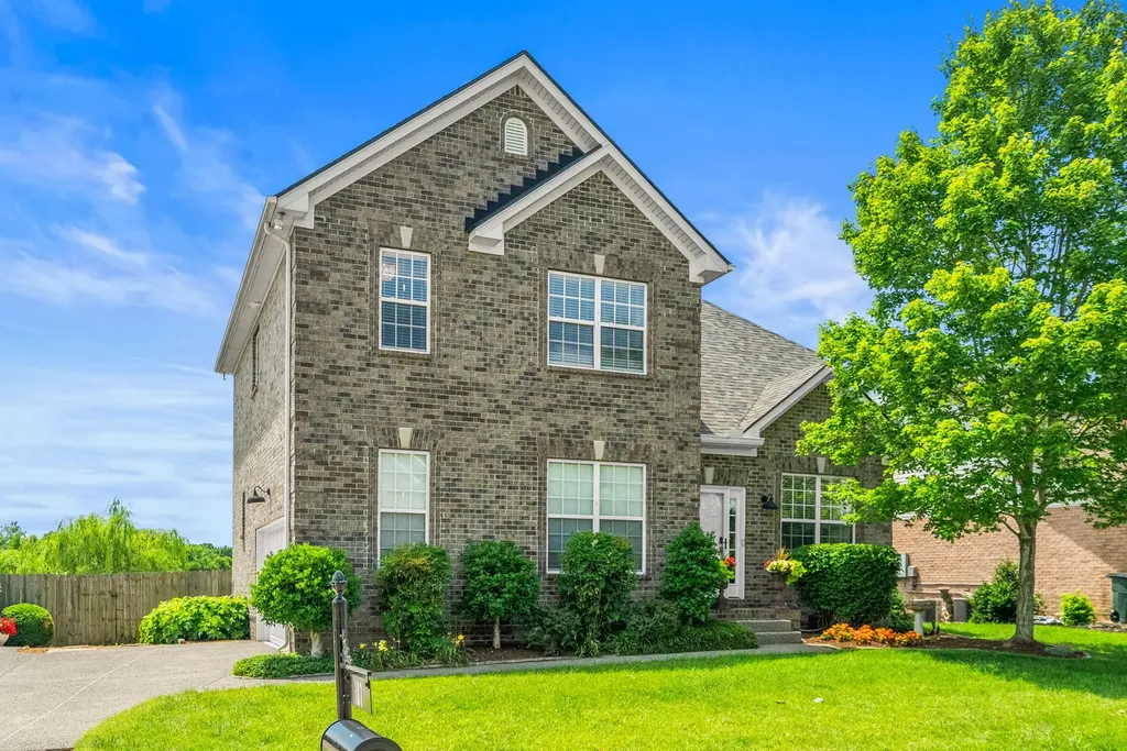 107 Brant Lane Hendersonville TN 37075