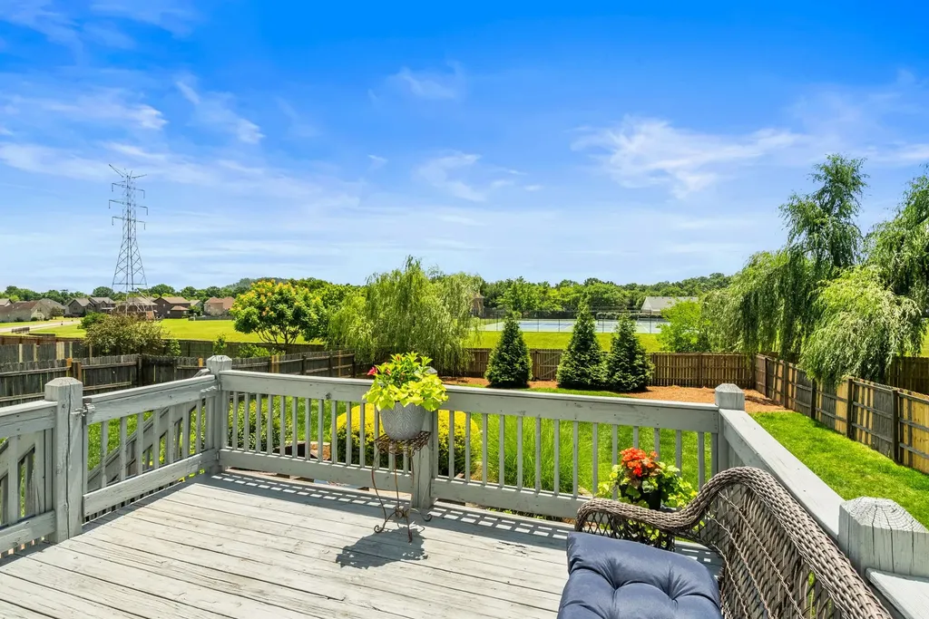 107 Brant Lane Hendersonville TN 37075