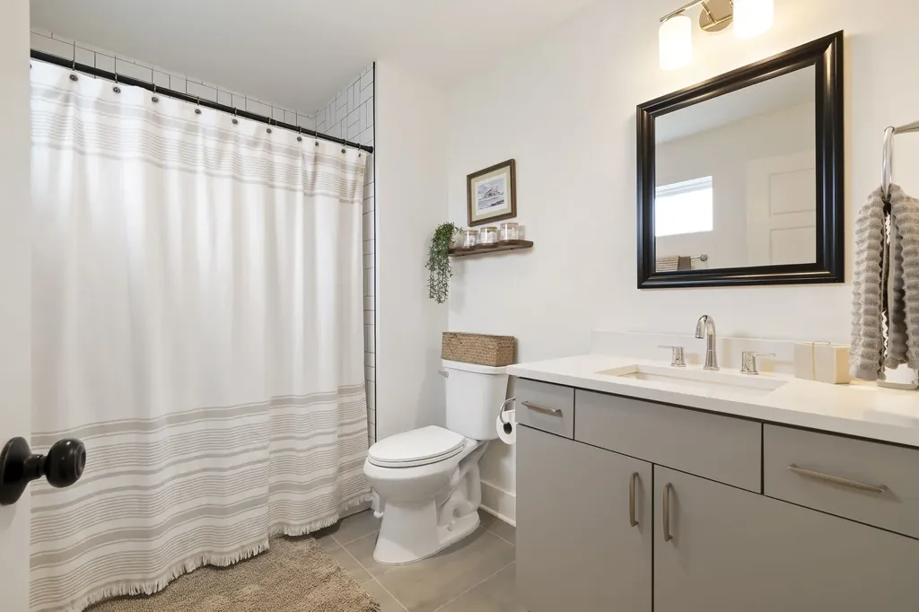 1021D Elvira Avenue Nashville TN 37216