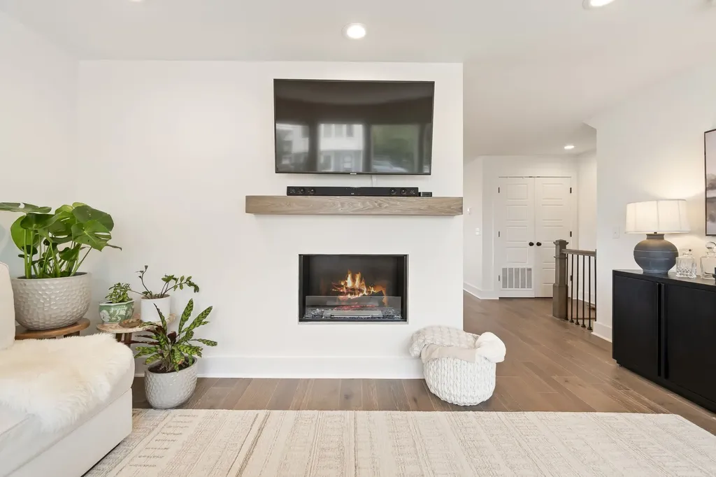 1021D Elvira Avenue Nashville TN 37216