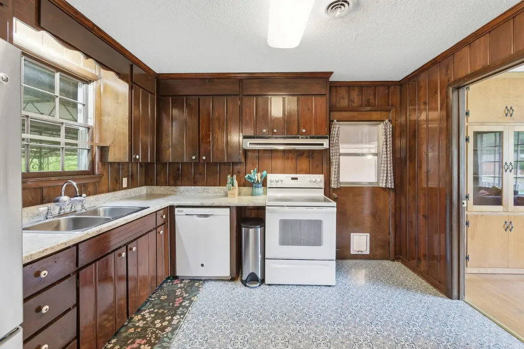 486 Rural Hill Road Nashville TN 37217