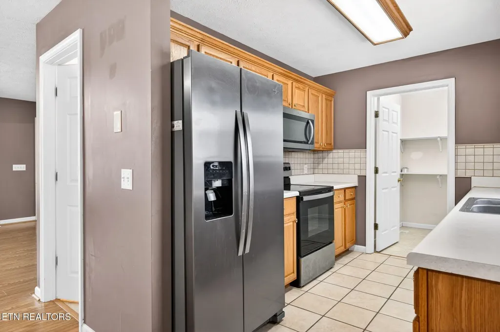 291 Poplar Point Lane Rickman TN 38580