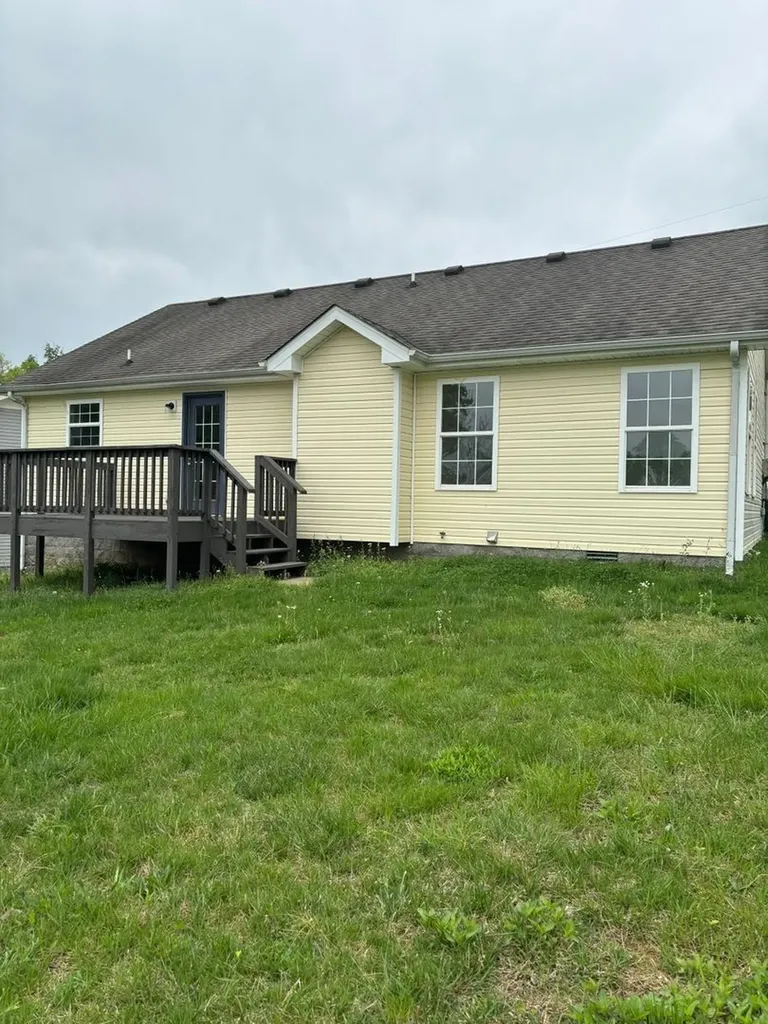 2863 Rome Lane Clarksville TN 37040