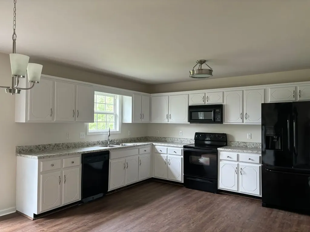 2863 Rome Lane Clarksville TN 37040