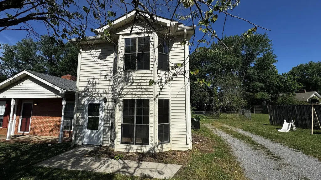 1808 Aster Court Murfreesboro TN 37128