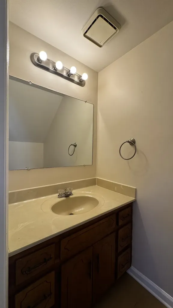 1808 Aster Court Murfreesboro TN 37128