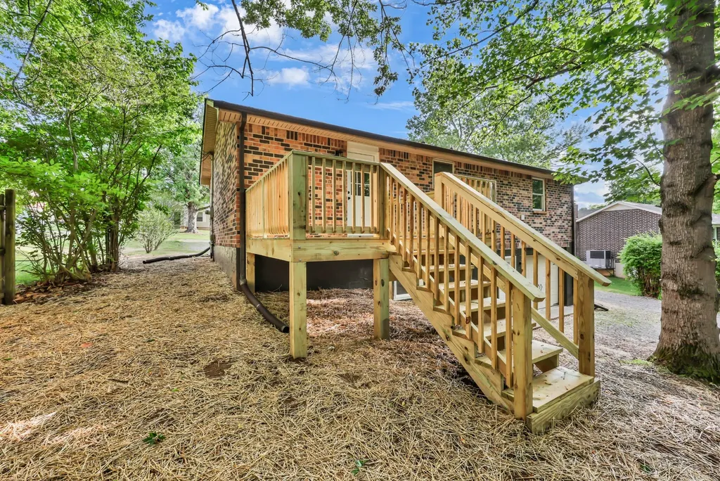 717 Ranch Hill Drive Clarksville TN 37042