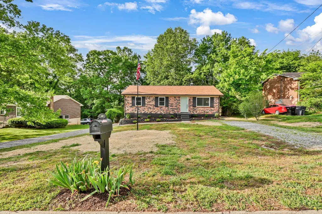 717 Ranch Hill Drive Clarksville TN 37042