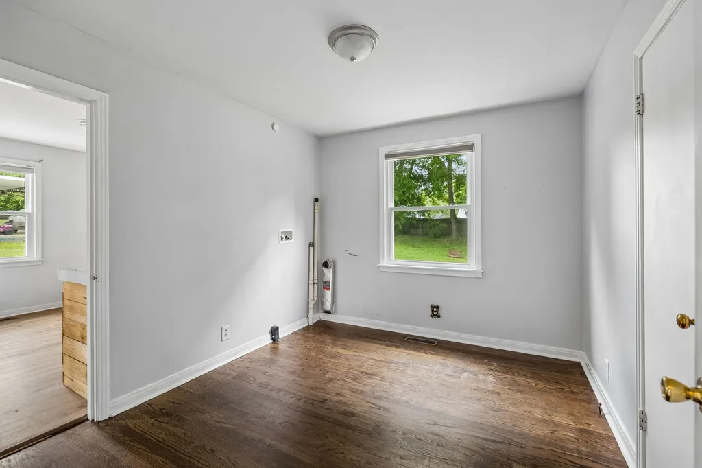 1921 Morris Avenue Columbia TN 38401