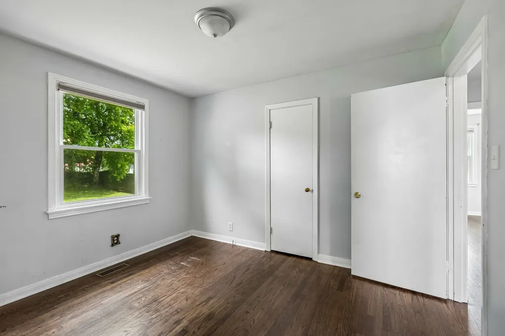 1921 Morris Avenue Columbia TN 38401