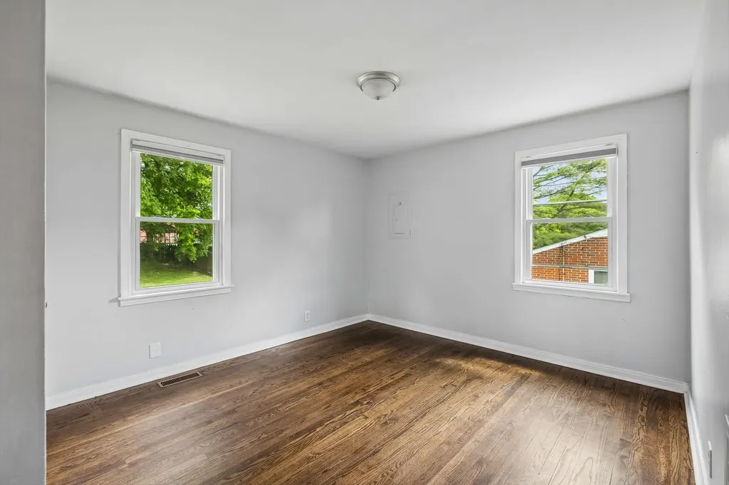 1921 Morris Avenue Columbia TN 38401