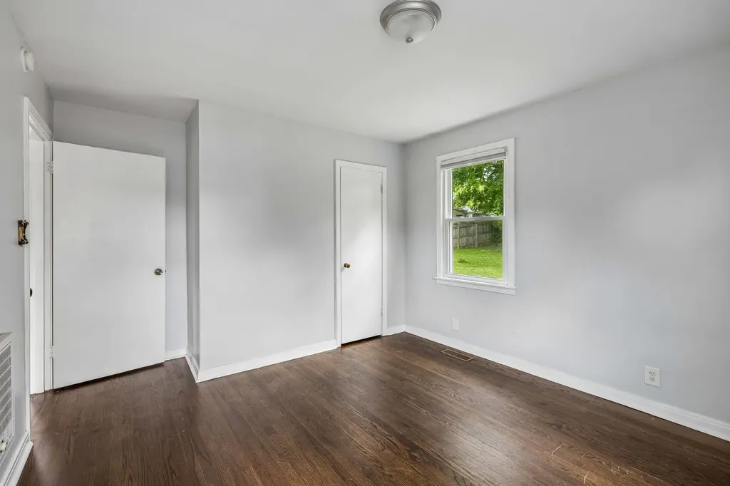 1921 Morris Avenue Columbia TN 38401