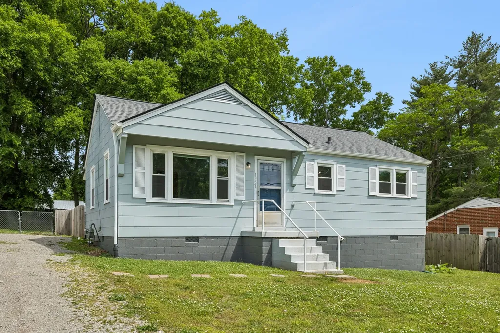 1921 Morris Avenue Columbia TN 38401