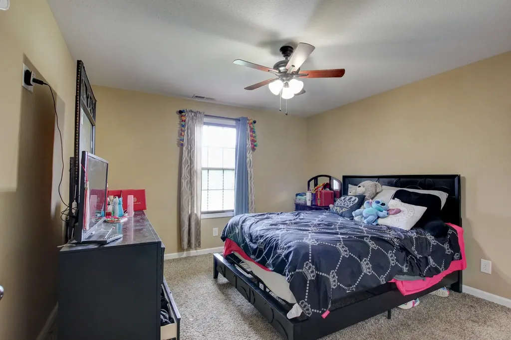 2937 Mcmanus Circle Clarksville TN 37042