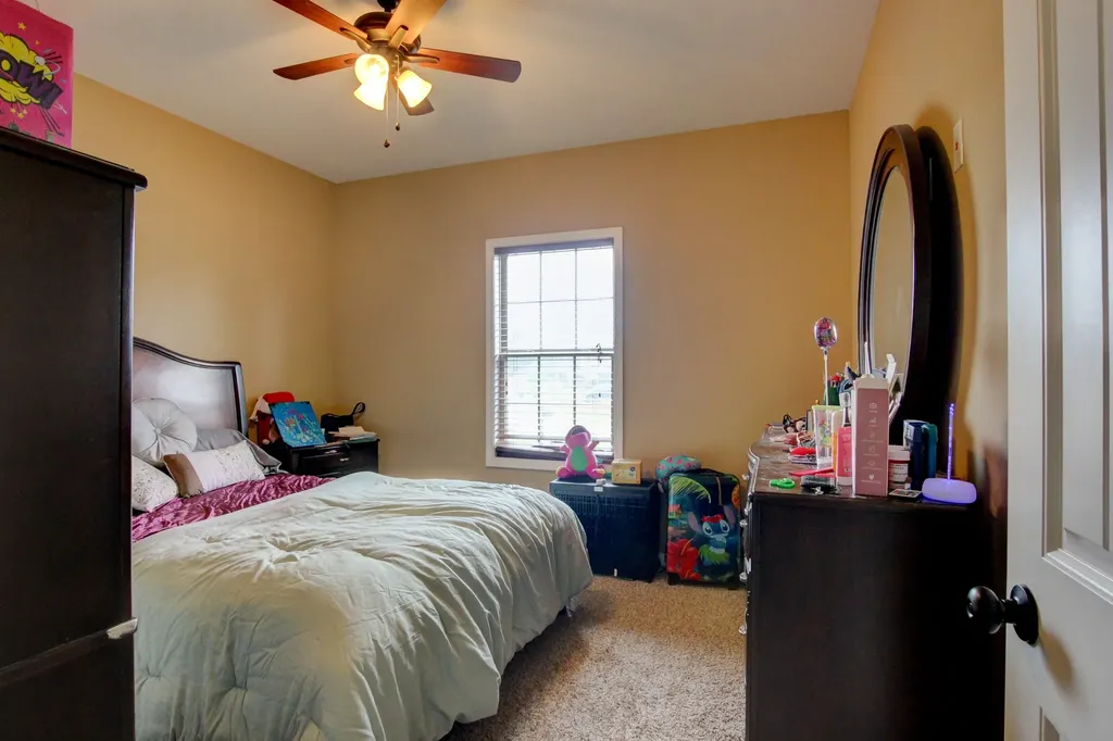 2937 Mcmanus Circle Clarksville TN 37042