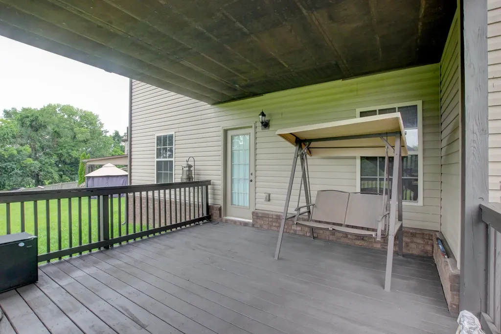 2937 Mcmanus Circle Clarksville TN 37042