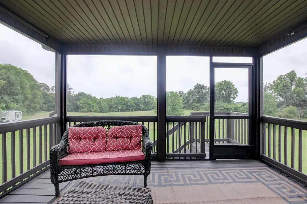 2937 Mcmanus Circle Clarksville TN 37042