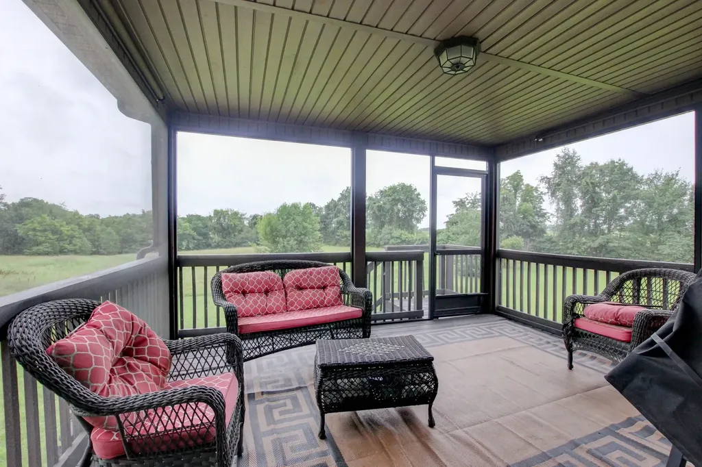 2937 Mcmanus Circle Clarksville TN 37042