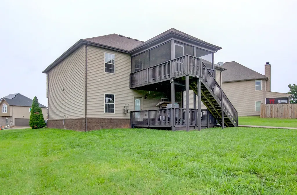 2937 Mcmanus Circle Clarksville TN 37042