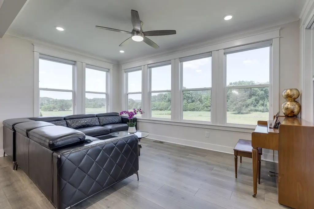 5043 High Park Hill Drive Arrington TN 37014