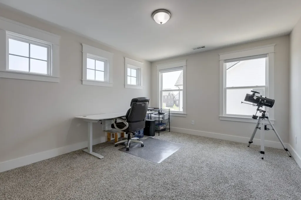 5043 High Park Hill Drive Arrington TN 37014
