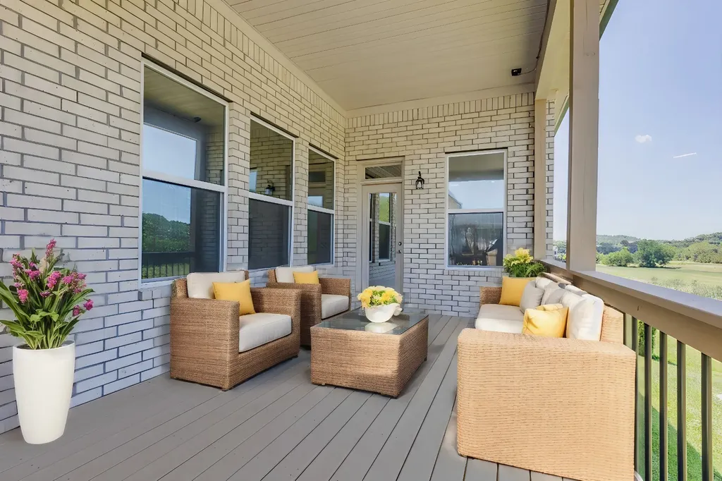 5043 High Park Hill Drive Arrington TN 37014