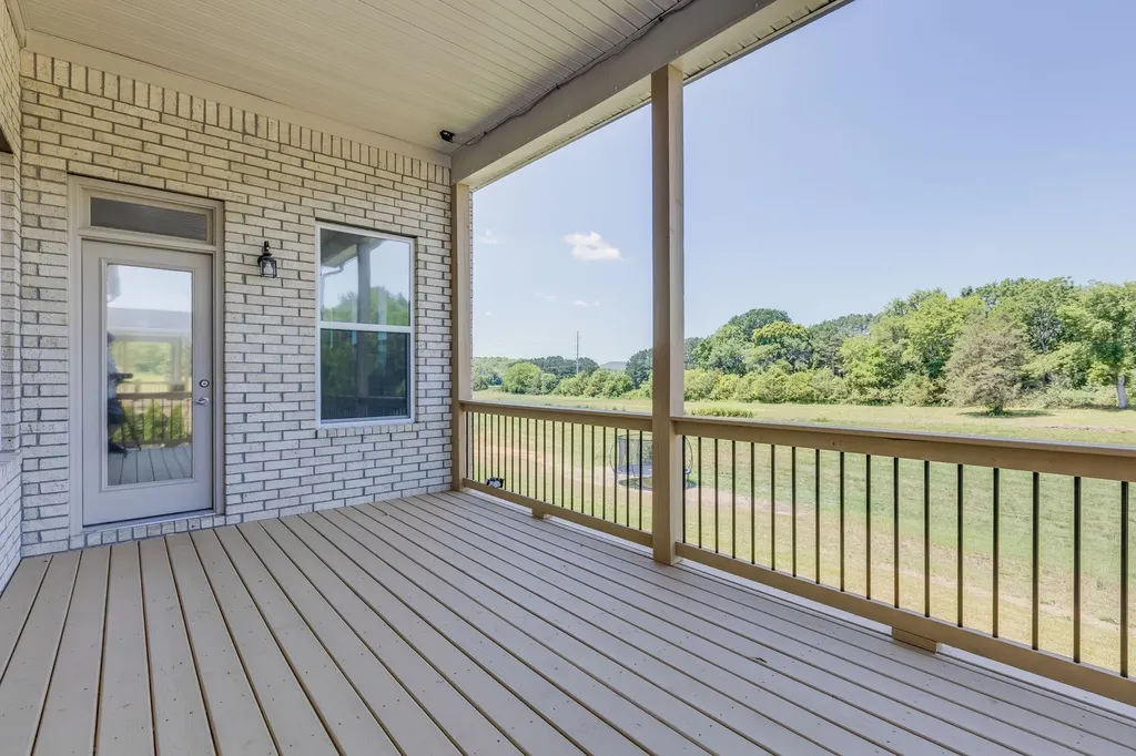5043 High Park Hill Drive Arrington TN 37014