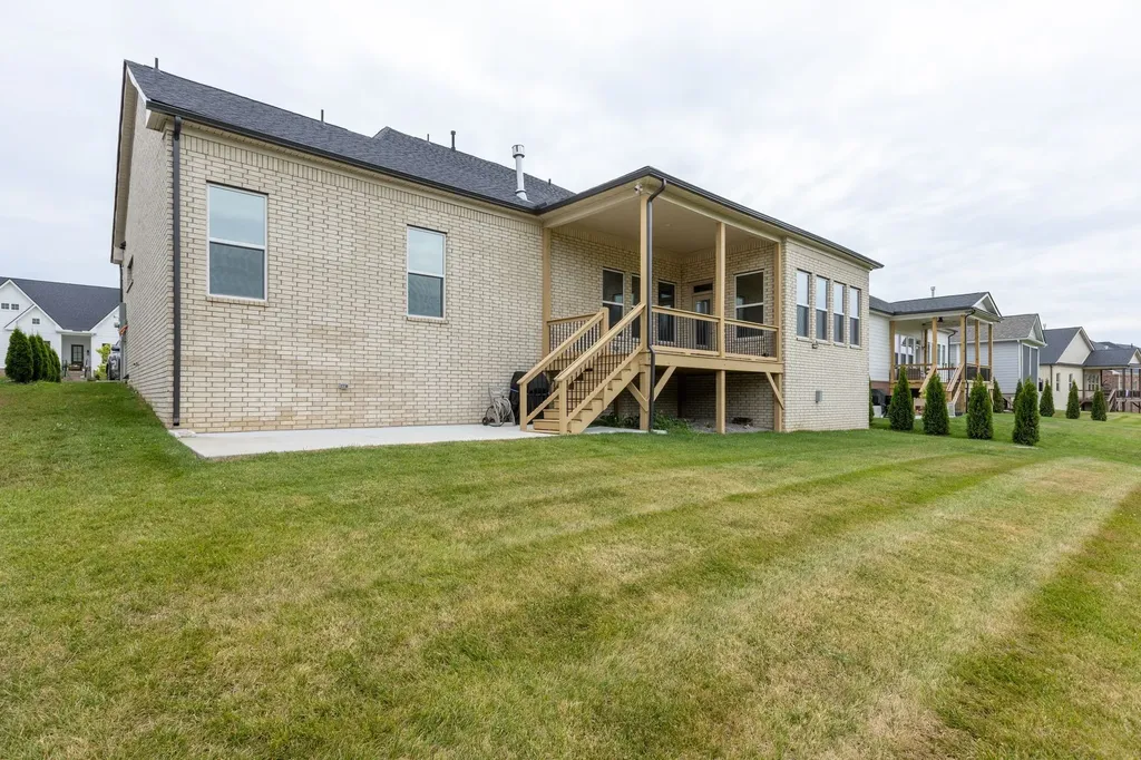 5043 High Park Hill Drive Arrington TN 37014