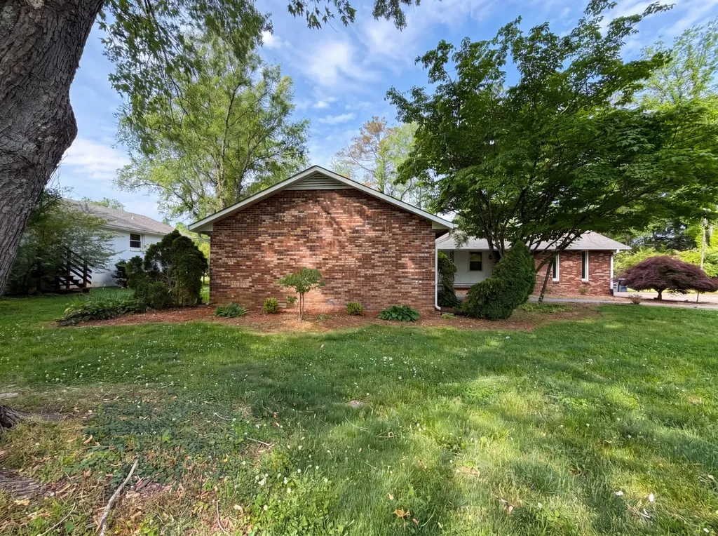 102 Lakewood Circle Smyrna TN 37167